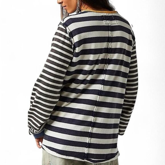 Free People S Striped Sawyer Stripe Thermal Henley T-Shirt Navy Cream Gold - Picture 3 of 9